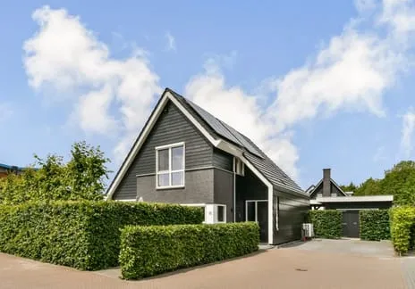 Vrijstaande woning te koop: Nijverheidsweg 30, Overhoeken Rhoon