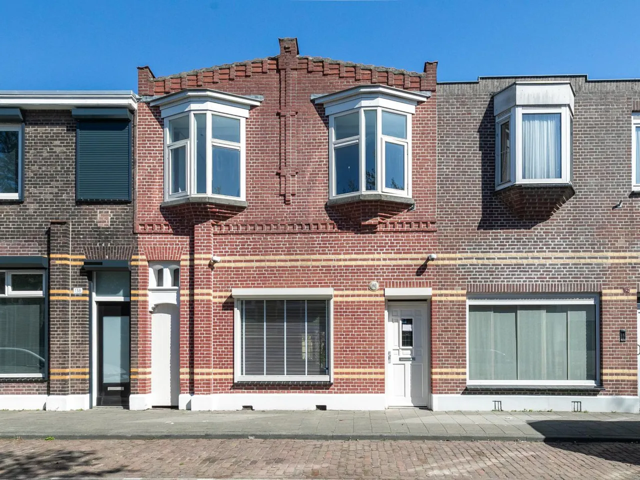 Tussenwoning te koop: Nijverstraat 140, Tilburg