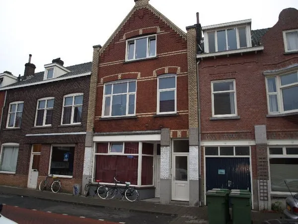 Kamer te huur: Nijverstraat 18-05, Theresia Oost Tilburg