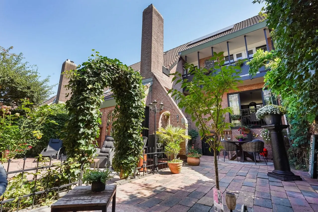 Tussenwoning te koop: Nimfkruidvaart 13, Zoetermeer