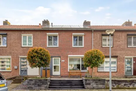 Tussenwoning te koop: Nimrodstraat 35, Boschpoort Maastricht