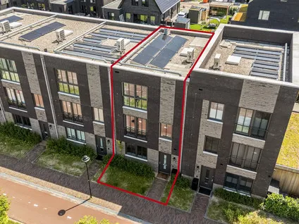 Terraced house for sale: Nobellaan 106, Nobelhorst Oost Almere