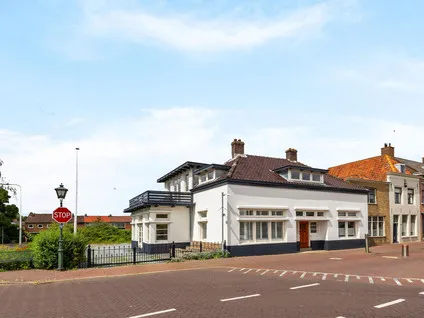 Hoekwoning te koop: Nobelstraat 88, Brielle Brielle