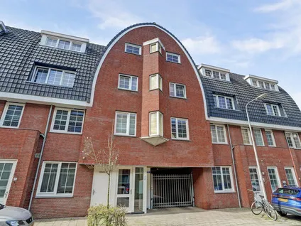 Studio te koop: Noord-Besterdstraat 13D, Besterd Tilburg