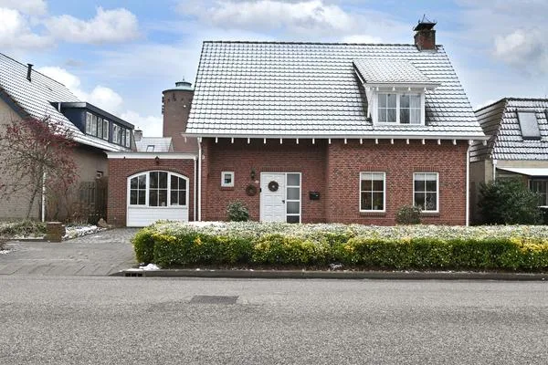 Vrijstaande woning te koop: Noorddonk 152, Steenbergen