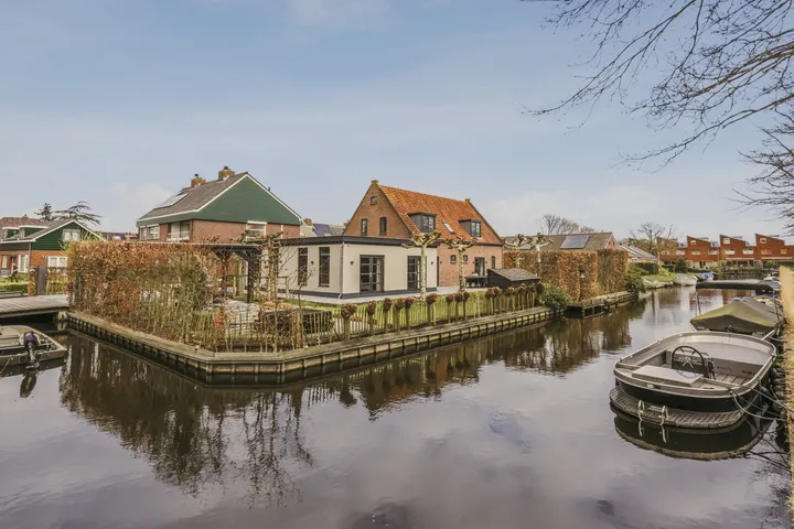 Vrijstaande woning te koop: Noordeinde 125, t Lint Landsmeer