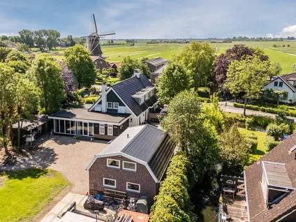 Appartement te koop: Noordeinde 77A, Noordeinde Aarlanderveen