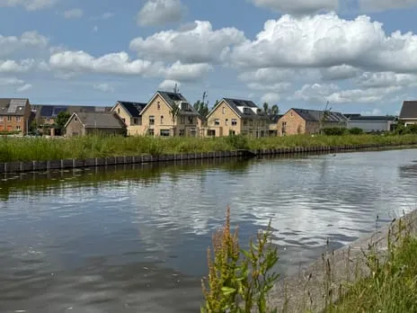 Hoekwoning te koop: Noordeindseweg 132, Sterrenbuurt Berkel En Rodenrijs