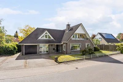Vrijstaande woning te koop: Noordelijke Hoofddijk 4, Kruidenwijk Noord Nijverdal