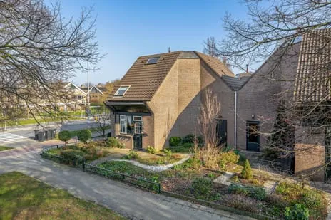 Hoekwoning te koop: Noordererf 9, Rozenburg (Zh)