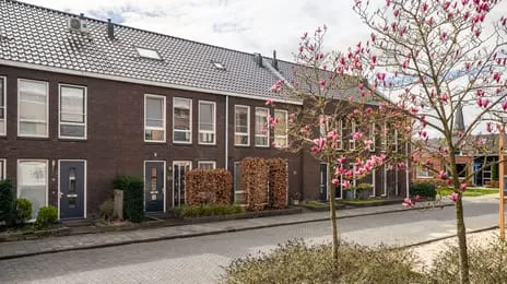 Tussenwoning te koop: Noorderes 13, Binnenstad Noord Almelo