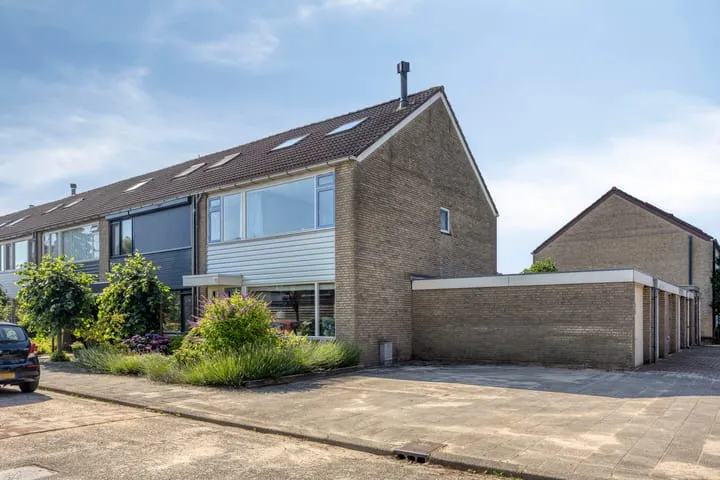 Terraced house for sale: Noorderkroon 22, Dragonder Zuid Veenendaal
