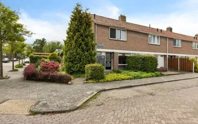 Hoekwoning te koop: Noorderrand 32, Espel-woonkern Espel
