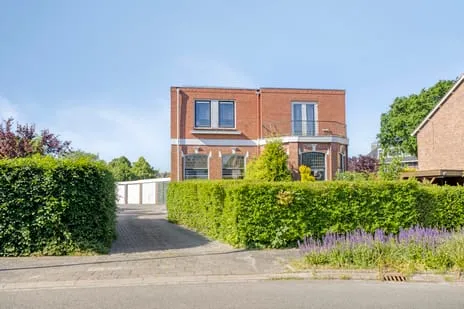 Twee-onder-één-kap te koop: Noordersingel 8, Oranjebuurt Appingedam