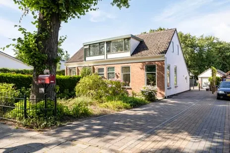 Twee-onder-één-kap te koop: Noorderstraat 329, Sappemeer-Oost Sappemeer