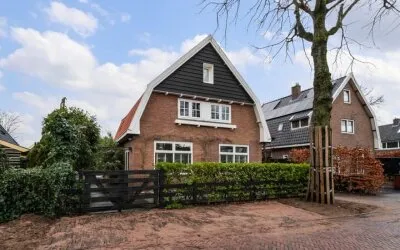 Twee-onder-één-kap te koop: Noorderweg 39, Huizen