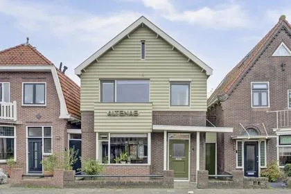 Twee-onder-één-kap te koop: Noorderweg 4, Centrum Noord-Oost Enkhuizen