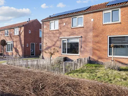Twee-onder-één-kap te koop: Noorderweg 66, Siddeburen Siddeburen