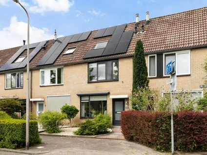 Tussenwoning te koop: Noorderwerf 37, Wervenbuurt Gouda