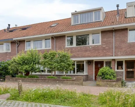 Terraced house for sale: Noordewierweg 104, Bloemenbuurt-Oost Amersfoort