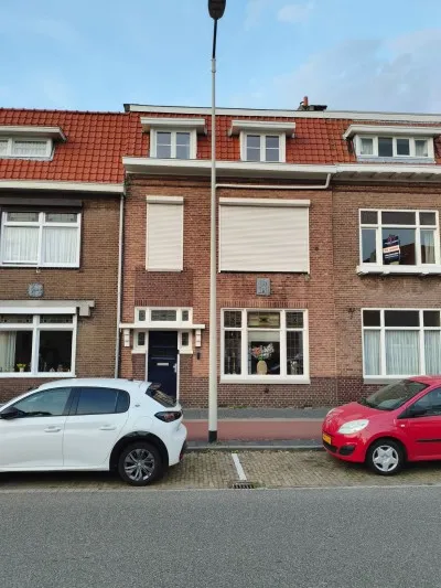 Tussenwoning te koop: Noordsingel 107, Vestinggronden-Noord Bergen Op Zoom