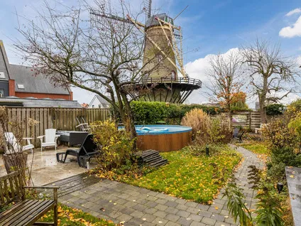 Twee-onder-één-kap te koop: Noordstraat 1, Kern Hoek Hoek