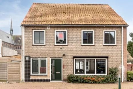 Vrijstaande woning te koop: Noordstraat 3, Sas Van Gent