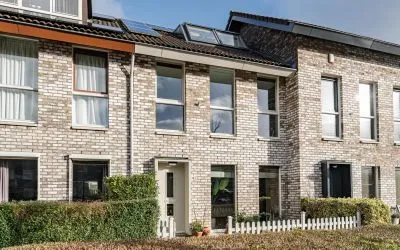 Tussenwoning te koop: Noordvaarder 42, Hoofddorp Floriande West Hoofddorp