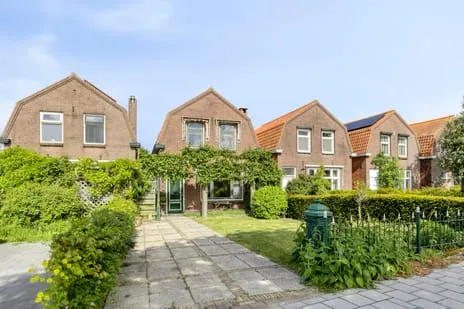 Detached house for sale: Noordweg 67, Serooskerke Serooskerke (Gem. Veere)