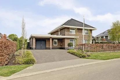 Vrijstaande woning te koop: Noordwijkselaan 4, Golfresidentie Dronten