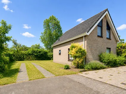 Vrijstaande woning te koop: Noordzeepark-Deltageul 10, Ouddorp oude nieuwlandseweg Ouddorp