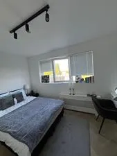 Kamer te huur: Noordzijde, Noordoever Sloterplas Amsterdam
