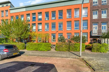 Tussenwoning te koop: Nootdorpse Landingslaan 270, Morgenweide 'S-Gravenhage