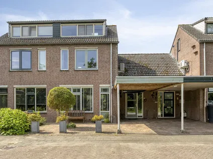 Tussenwoning te koop: Norbertusdreef 16, Kloosterblokje Willemstad