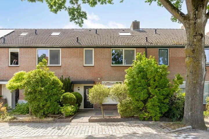 Tussenwoning te koop: Normandielaan 85, Achtse Barrier-Gunterslaer Eindhoven