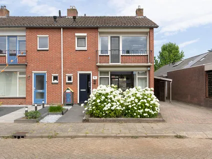 Hoekwoning te koop: Normandiestraat 2, Groenlo
