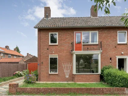 Hoekwoning te koop: Notaris Mulderstraat 9, Oost Hoogeveen
