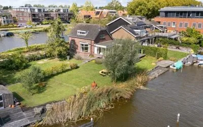 Hoekwoning te koop: Notaris d'Aumerielaan 33, Reeuwijk-Brug-Zuidoost Reeuwijk