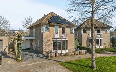 Vrijstaande woning te koop: Notarisappel 186, Passewaaij-Noord-Oost Tiel