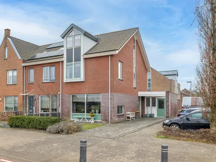 Hoekwoning te koop: Notarisappel 28, Andijk