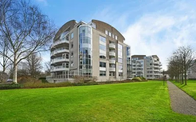 Appartement te koop: Noteboompark 103, Voorburg