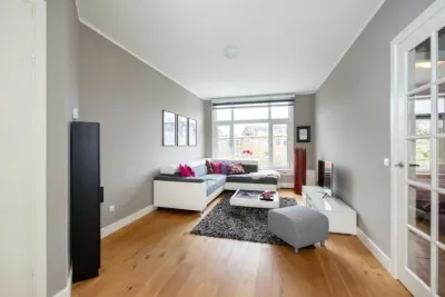 Appartement te koop: Notenplein 142, Rosenburg 'S-Gravenhage