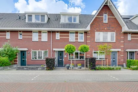Tussenwoning te koop: Nova Zembla 8, Noord-Scharwoude Oost Noord-Scharwoude