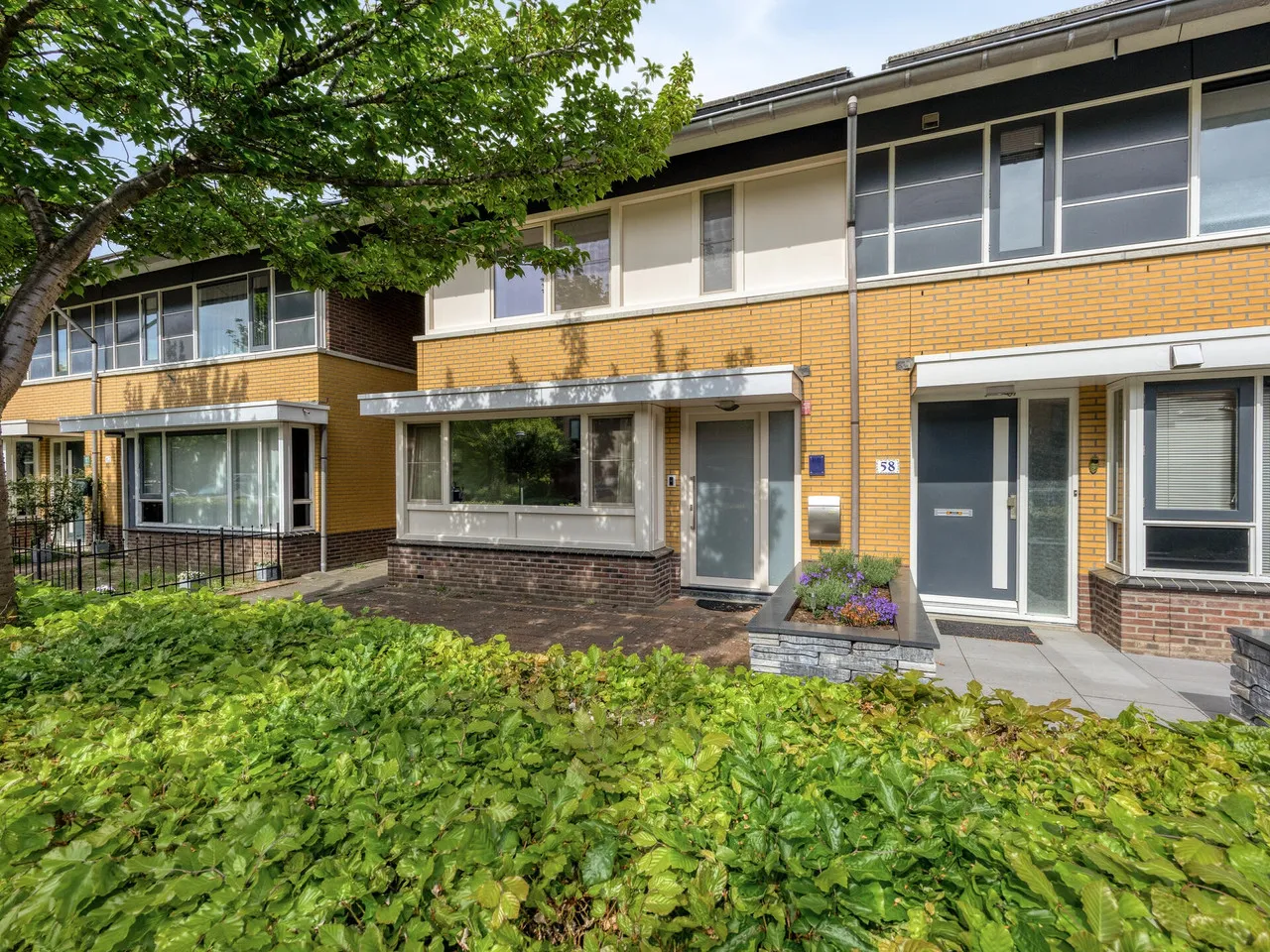 Hoekwoning te koop: Novemberstraat 60, Almere