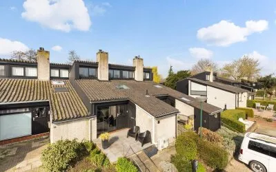 Tussenwoning te koop: Numansgors 135, Numansdorp
