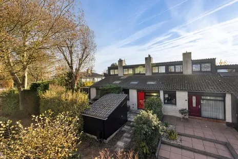 Tussenwoning te koop: Numansgors 67, Numansdorp Buitengebied Numansdorp