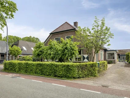 Twee-onder-één-kap te koop: Nunspeterweg 44, Elspeet Elspeet