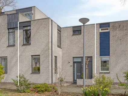 Tussenwoning te koop: Nystadstraat 4, Oosterflank Rotterdam