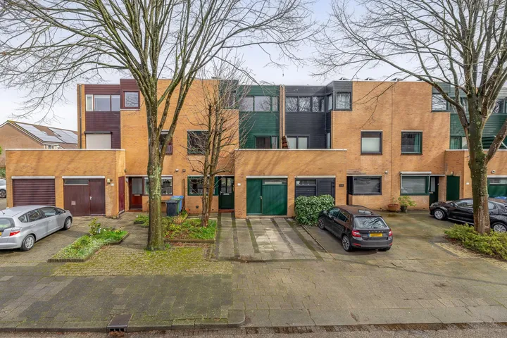 Tussenwoning te koop: Nystadstraat 86, Oosterflank Rotterdam