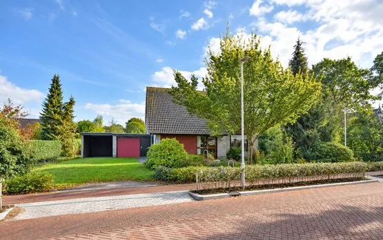 Vrijstaande woning te koop: Oastein 8A, Feanwâlden